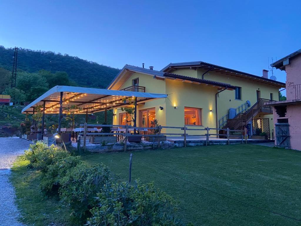 Agriturismo La Soglia Del Parco Ranica Exterior photo